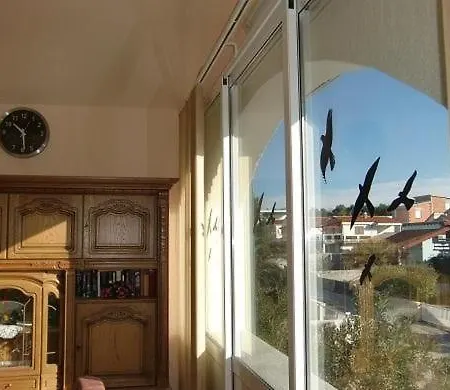Apartment Mit Grosser Terrasse Im Obergeschoss